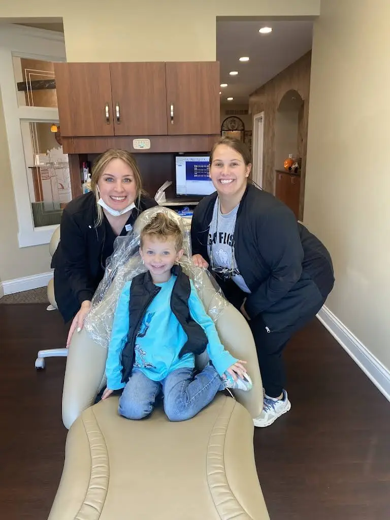 Bridgewater Family Dental - Professional dental clinic exterior with modern facilities