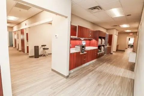 Wright Dental Center - Professional dental clinic exterior with modern facilities