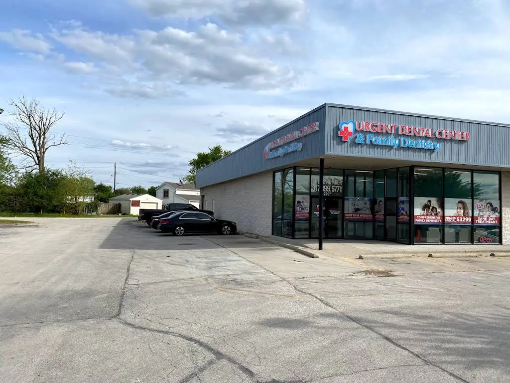 Urgent Dental Center & Family Dentistry - Professional dental clinic exterior with modern facilities