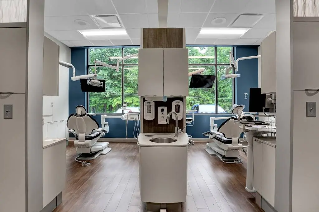 Create A Smile Dentistry - Dr. Ken Moore