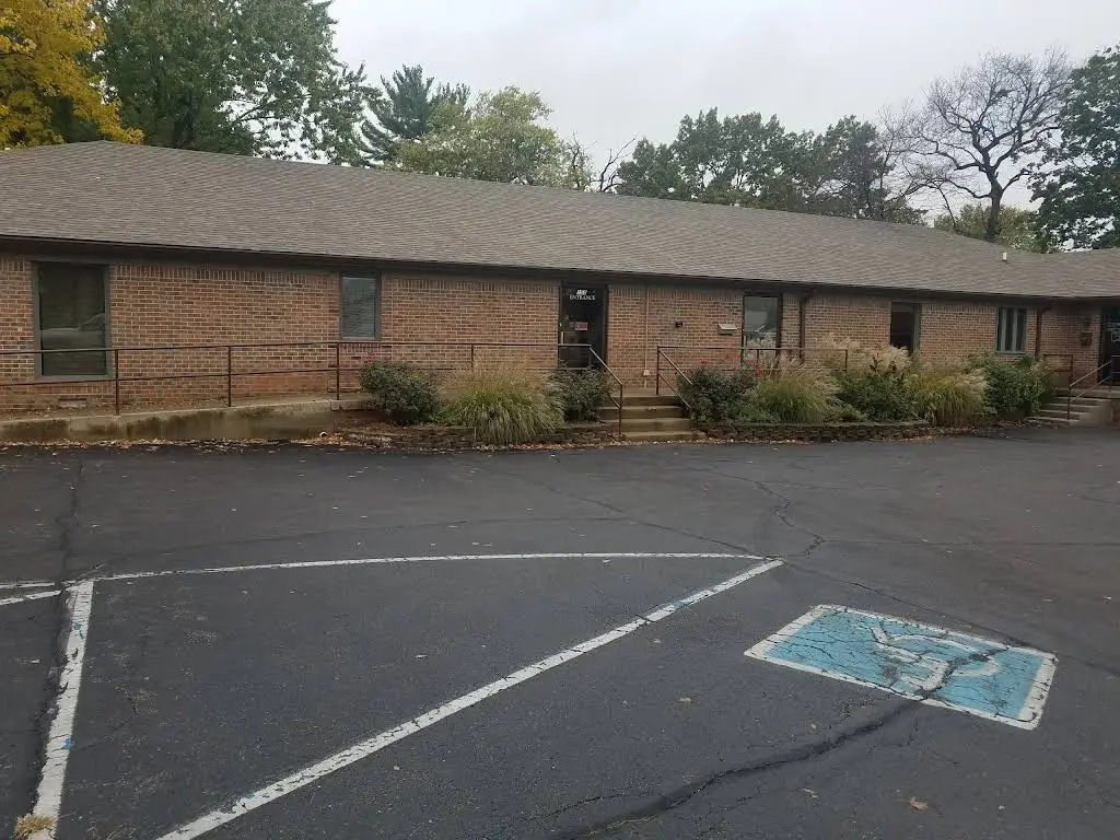 Mooresville Dental Care - Professional dental clinic exterior with modern facilities