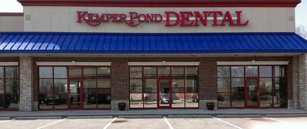 Kemper Pond Dental - Professional dental clinic exterior with modern facilities