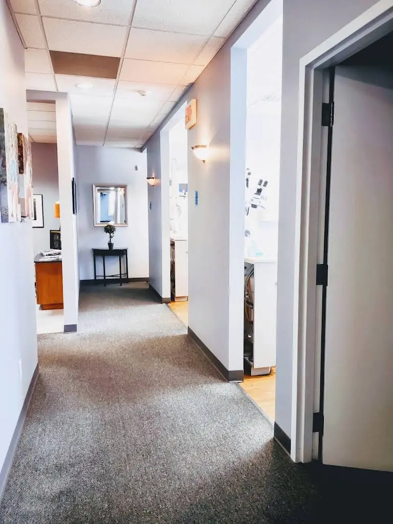 Southern Indiana Endodontics - Professional dental clinic exterior with modern facilities