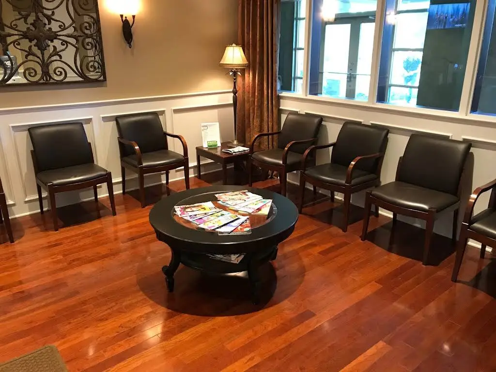 Central Ohio Endodontics - Professional dental clinic exterior with modern facilities