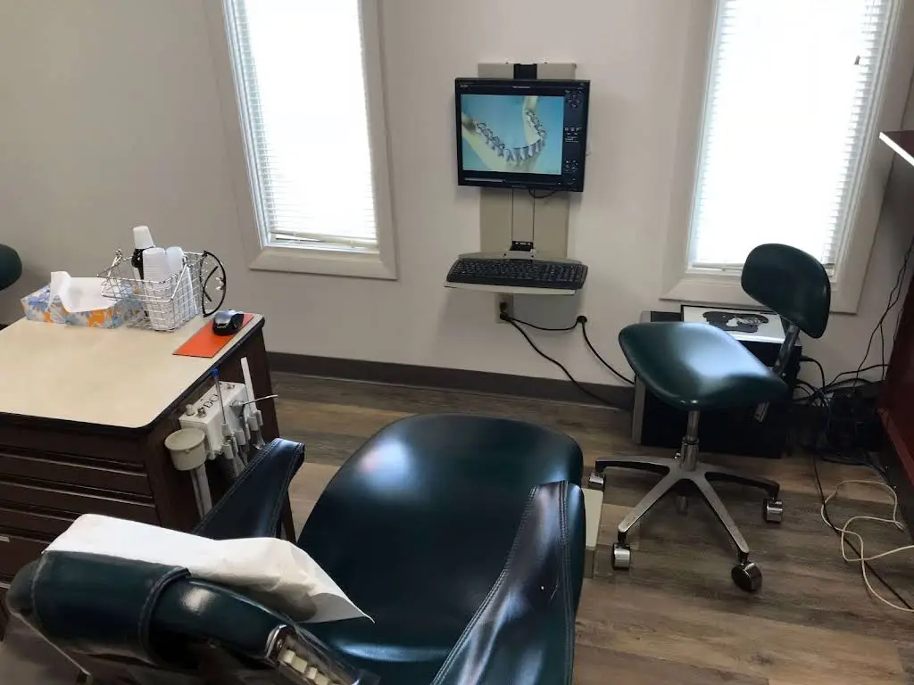 Central Ohio TMJD and Dental Sleep Therapy - Professional dental clinic exterior with modern facilities