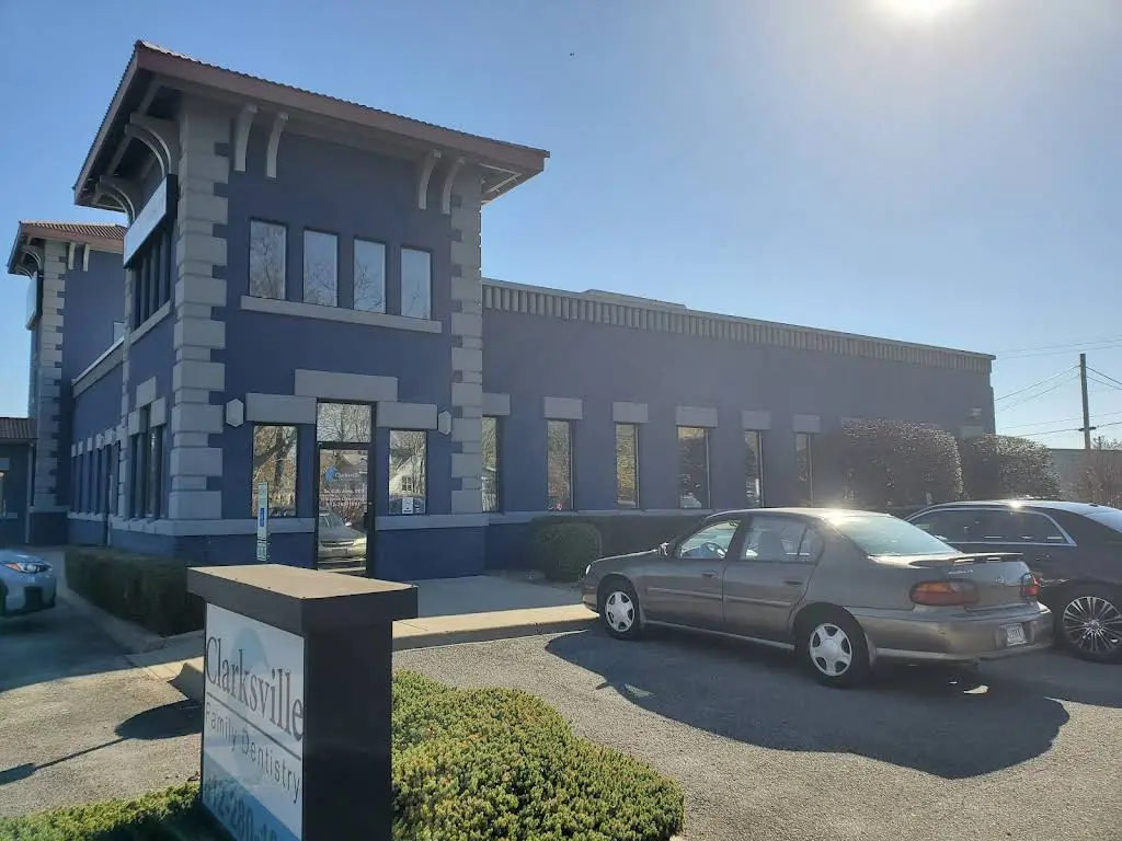 Clarksville Family Dentistry - Professional dental clinic exterior with modern facilities