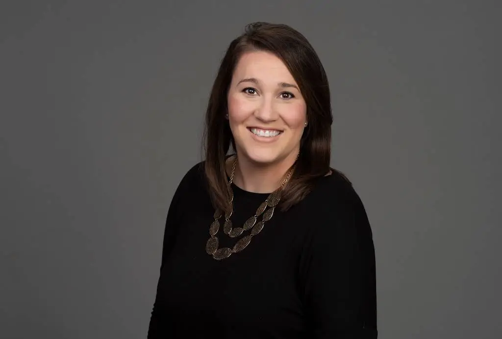 Allen Family Dental - Dr. Stephanie Allen - Professional dental clinic exterior with modern facilities