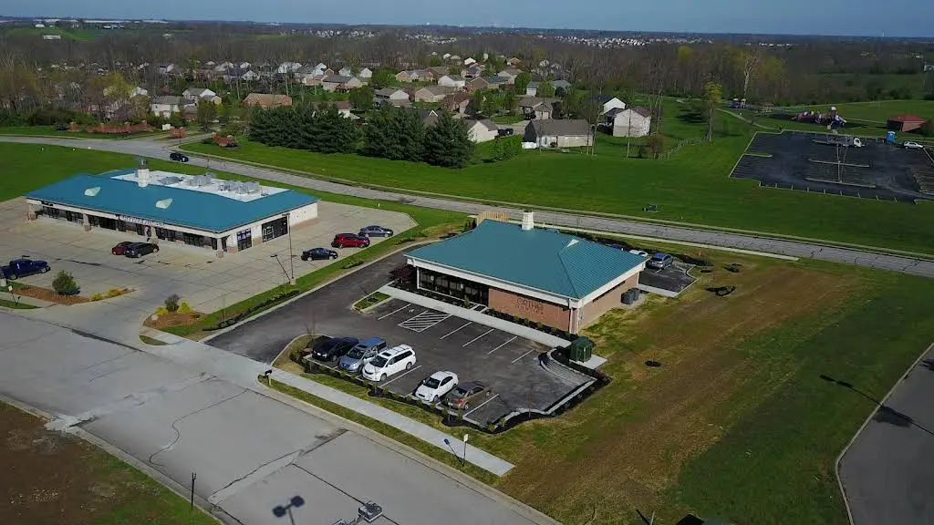 Struckhoff and Britt Orthodontics - Professional dental clinic exterior with modern facilities
