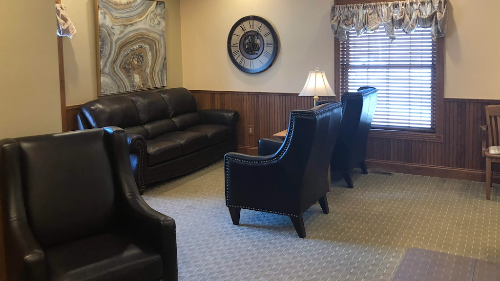 Friendly Family Dentistry - Professional dental clinic exterior with modern facilities