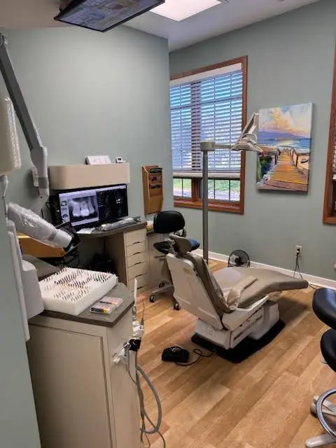 Endodontic Center of Southern Indiana - Professional dental clinic exterior with modern facilities