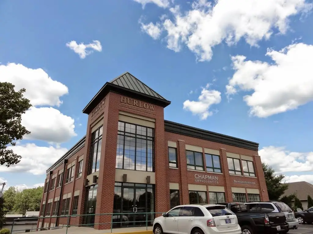 Chapman Orthodontics - Professional dental clinic exterior with modern facilities