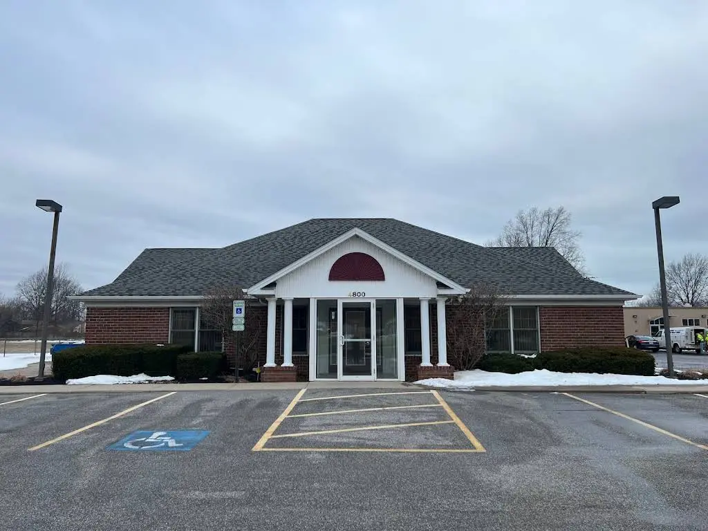 Oberlin Ave Dental - Professional dental clinic exterior with modern facilities
