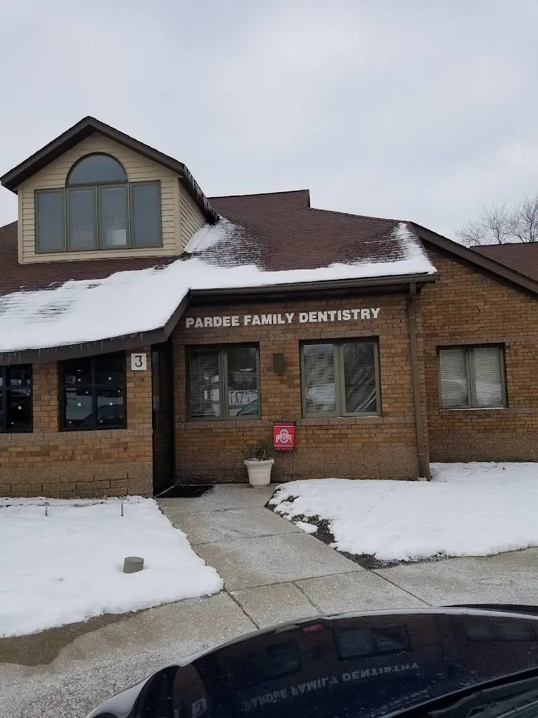 Pardee Family Dentistry - Professional dental clinic exterior with modern facilities