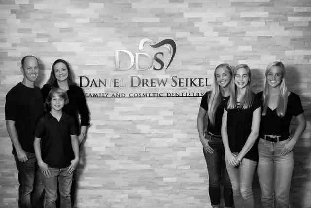 DDS Family Dentistry: Daniel Drew Seikel DDS