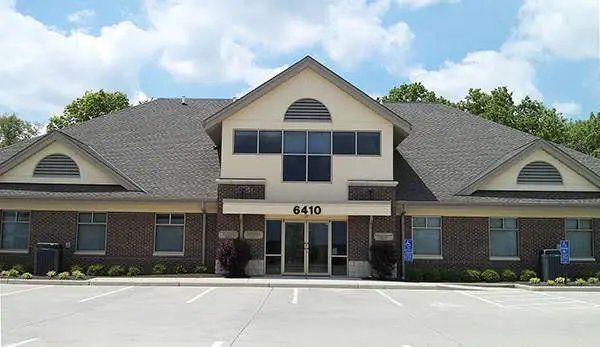 Martin Periodontics - Professional dental clinic exterior with modern facilities