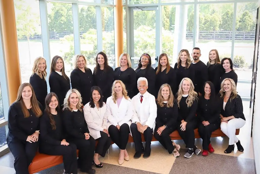 Exceptional Dentistry of Jeffersonville - Professional dental clinic exterior with modern facilities