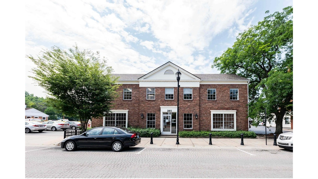 Moorehead Dentistry - Professional dental clinic exterior with modern facilities