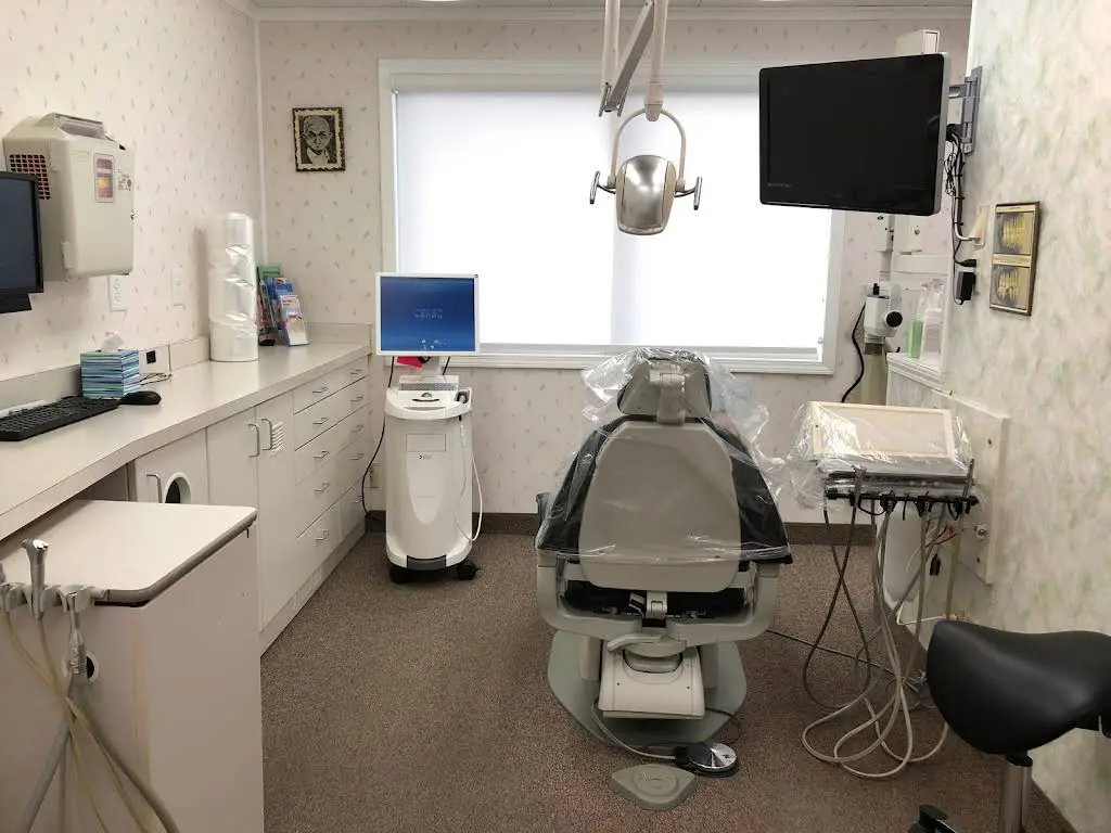 Smudde Family Dentistry - Professional dental clinic exterior with modern facilities