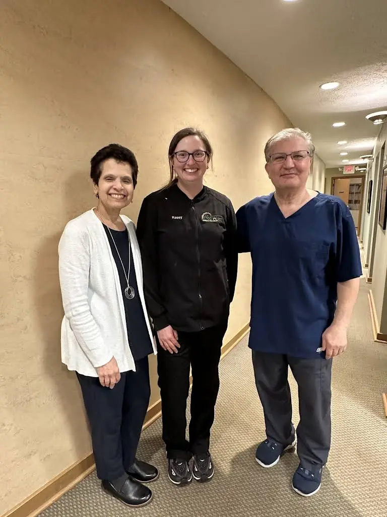 Dr. Fred Alger Periodontics & Dental Implants - Professional dental clinic exterior with modern facilities