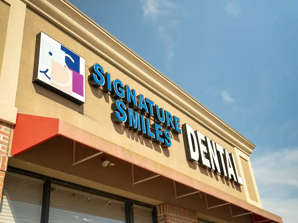 Signature Smiles Dental