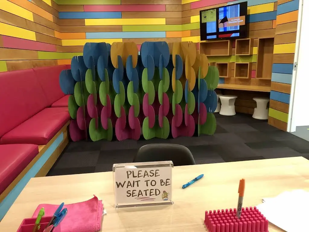 Marie Callen DMD - Dentistry for Kids - Professional dental clinic exterior with modern facilities