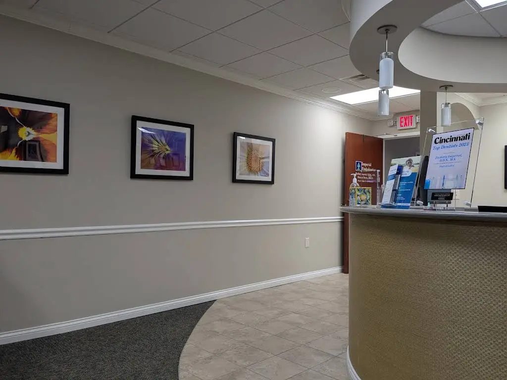 Imperial Endodontics: Zachary Imperial DDS MS - Professional dental clinic exterior with modern facilities