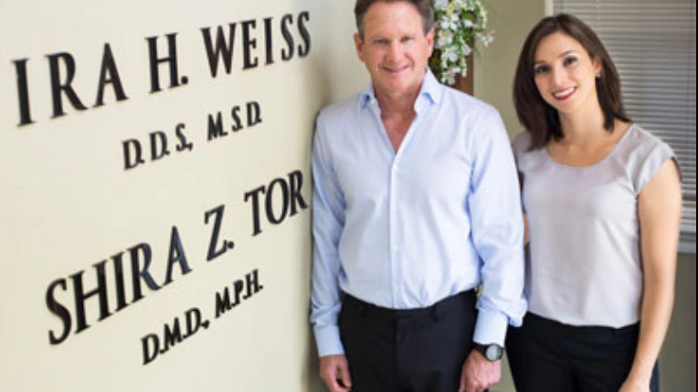 Weiss & Tor Orthodontics - Professional dental clinic exterior with modern facilities