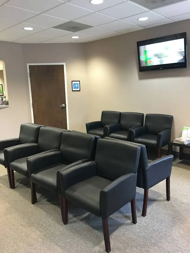 Refresh Dental - Professional dental clinic exterior with modern facilities
