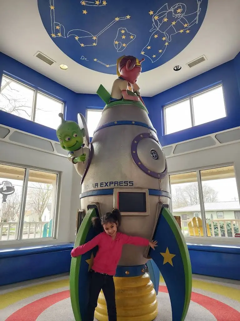 The Kids' Dentist, P.C. - Professional dental clinic exterior with modern facilities