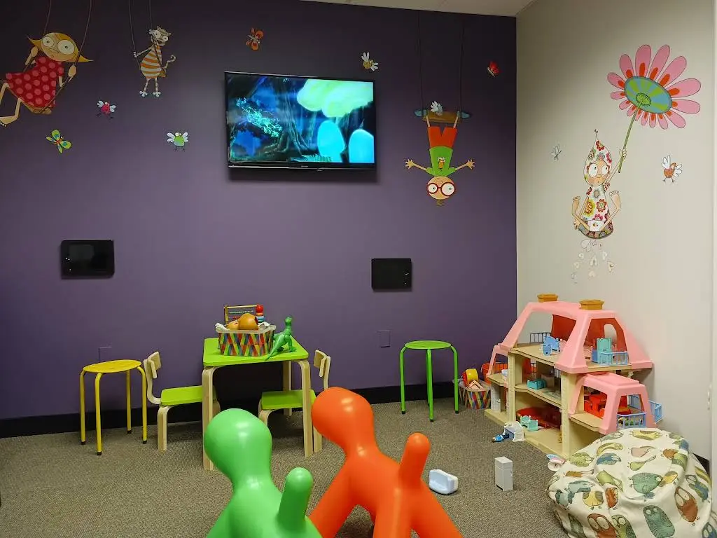 Giggles and Grins Pediatric Dentistry - Professional dental clinic exterior with modern facilities