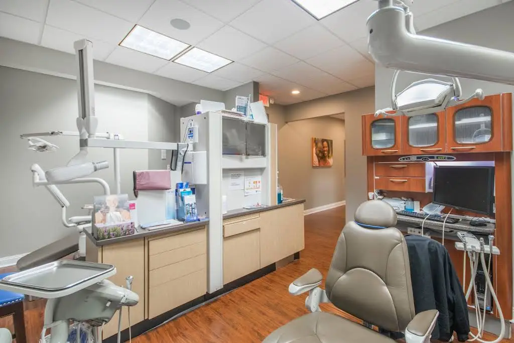 Mortenson Family Dental - Professional dental clinic exterior with modern facilities