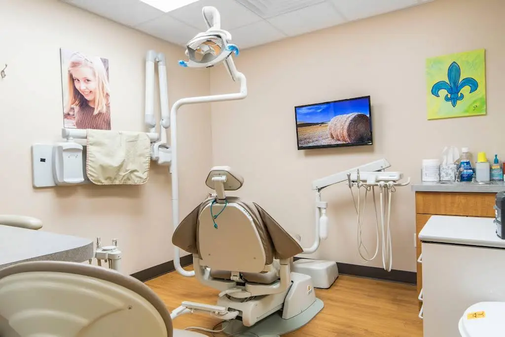 Mortenson Family Dental - Professional dental clinic exterior with modern facilities