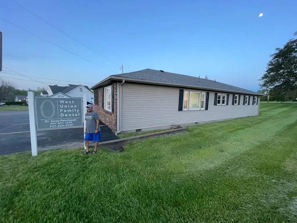 West Union Family Dental - Professional dental clinic exterior with modern facilities