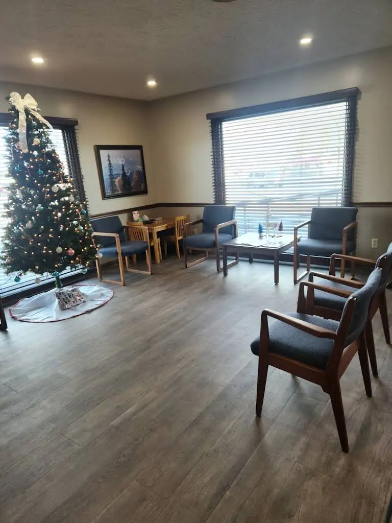 Cartwright Dental: Dr. Jeffrey Cartwright, DDS - Professional dental clinic exterior with modern facilities