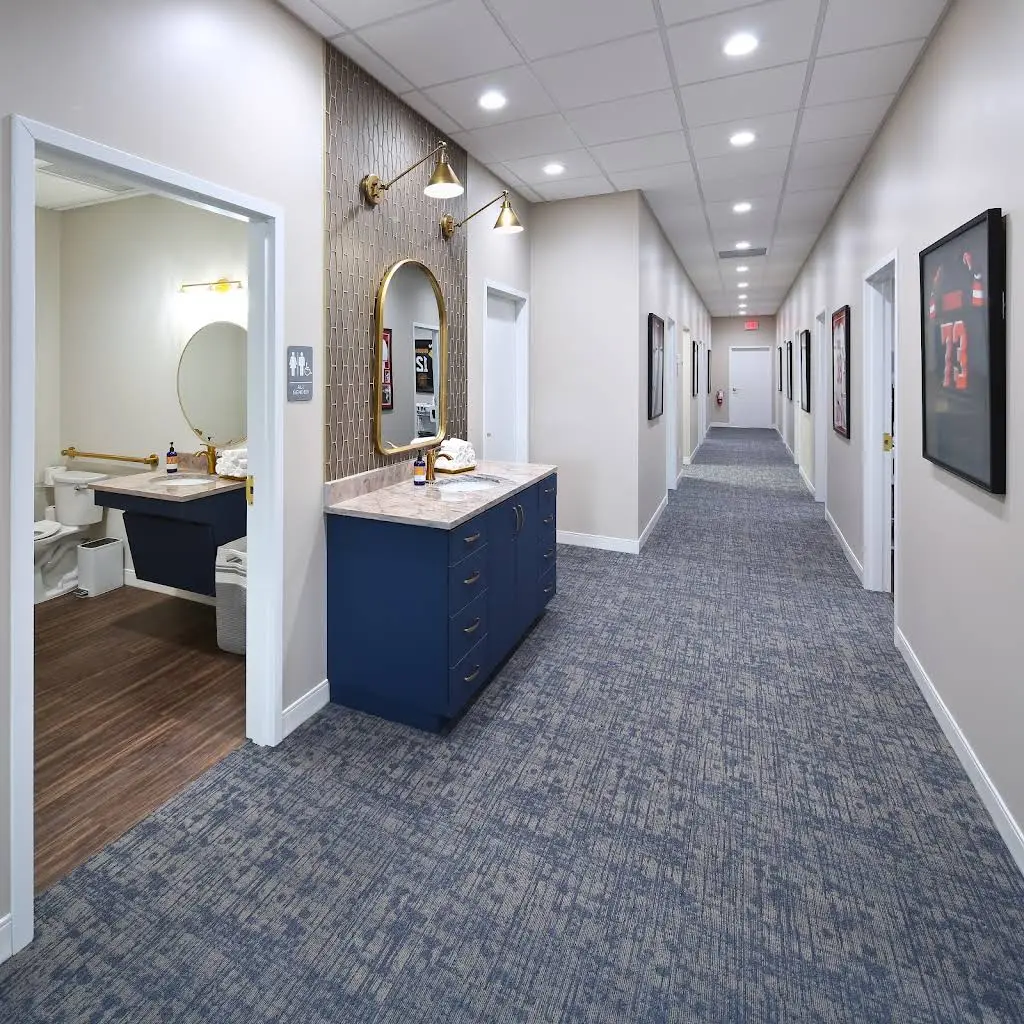 DiMassa Endodontics - Professional dental clinic exterior with modern facilities
