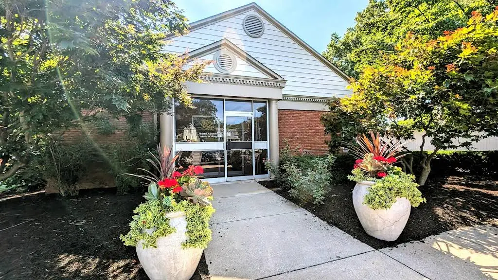 Barsan Family Dental - Professional dental clinic exterior with modern facilities