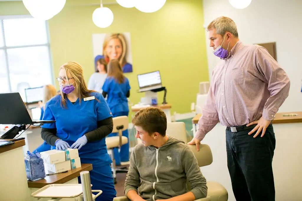 White, Greer & Maggard Orthodontics - Professional dental clinic exterior with modern facilities