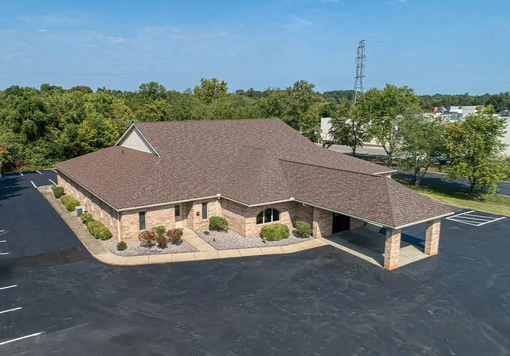 Sunshine Pediatric Dentistry of Evansville - Professional dental clinic exterior with modern facilities