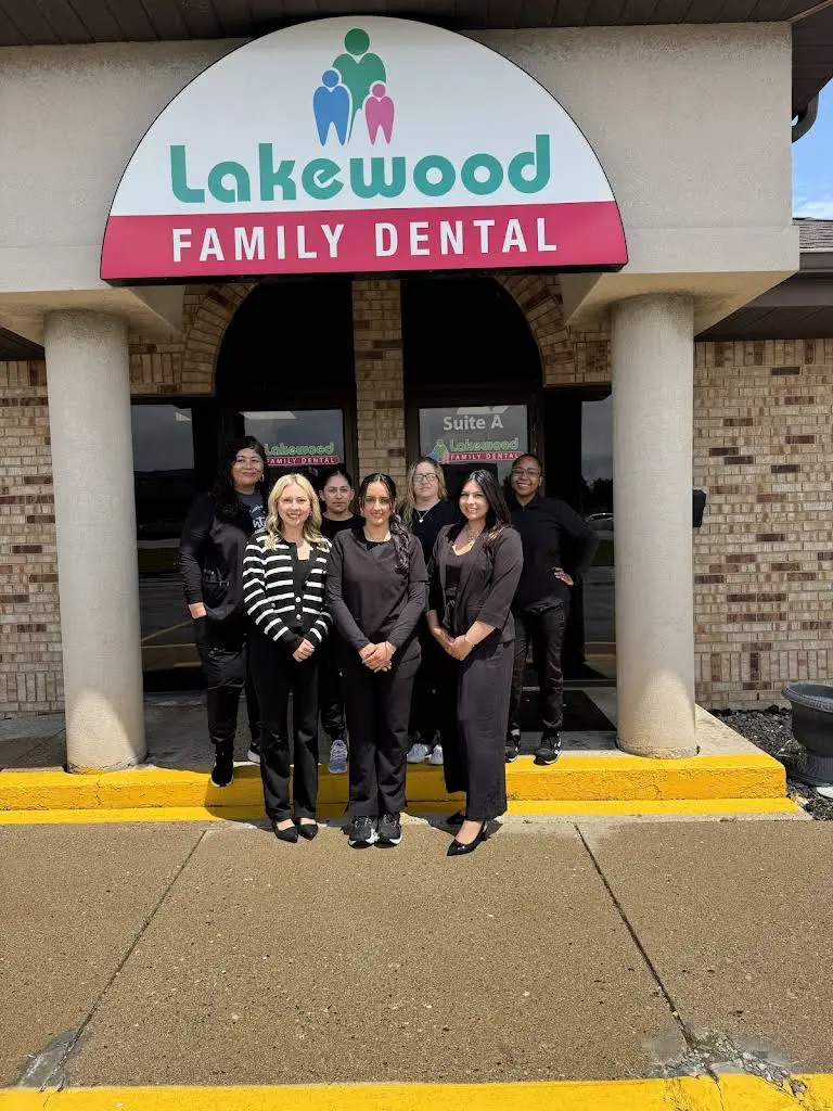 Lakewood Family Dental - Professional dental clinic exterior with modern facilities