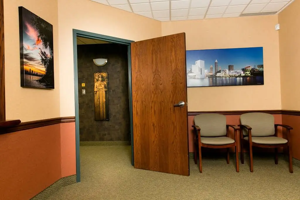 Dr. Gregory S. Myers, DDS, MS, INC. - Professional dental clinic exterior with modern facilities