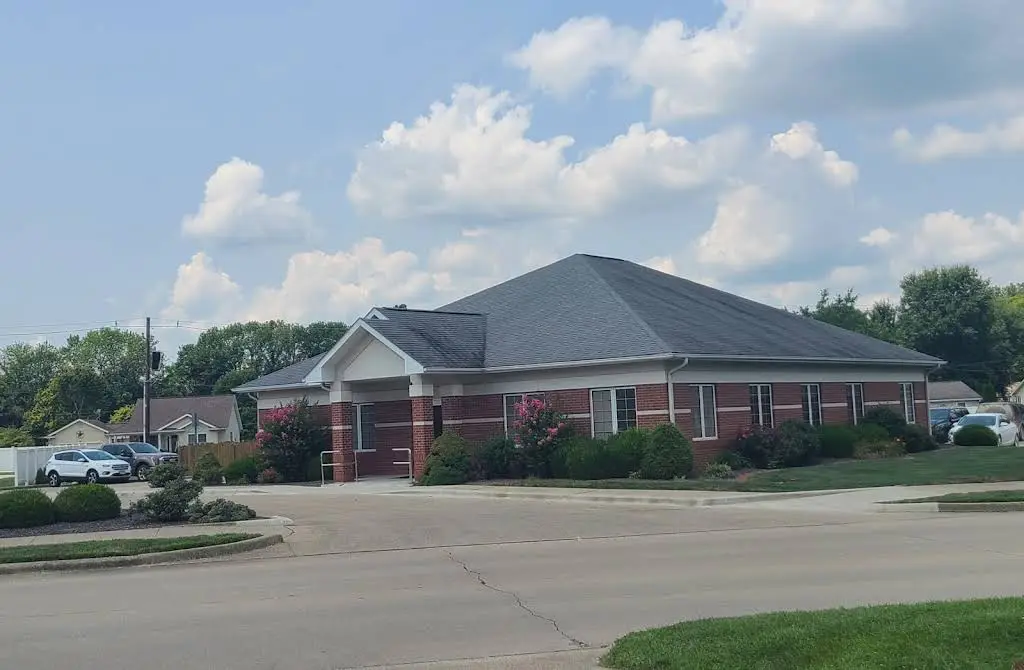 The Smile Center - Professional dental clinic exterior with modern facilities