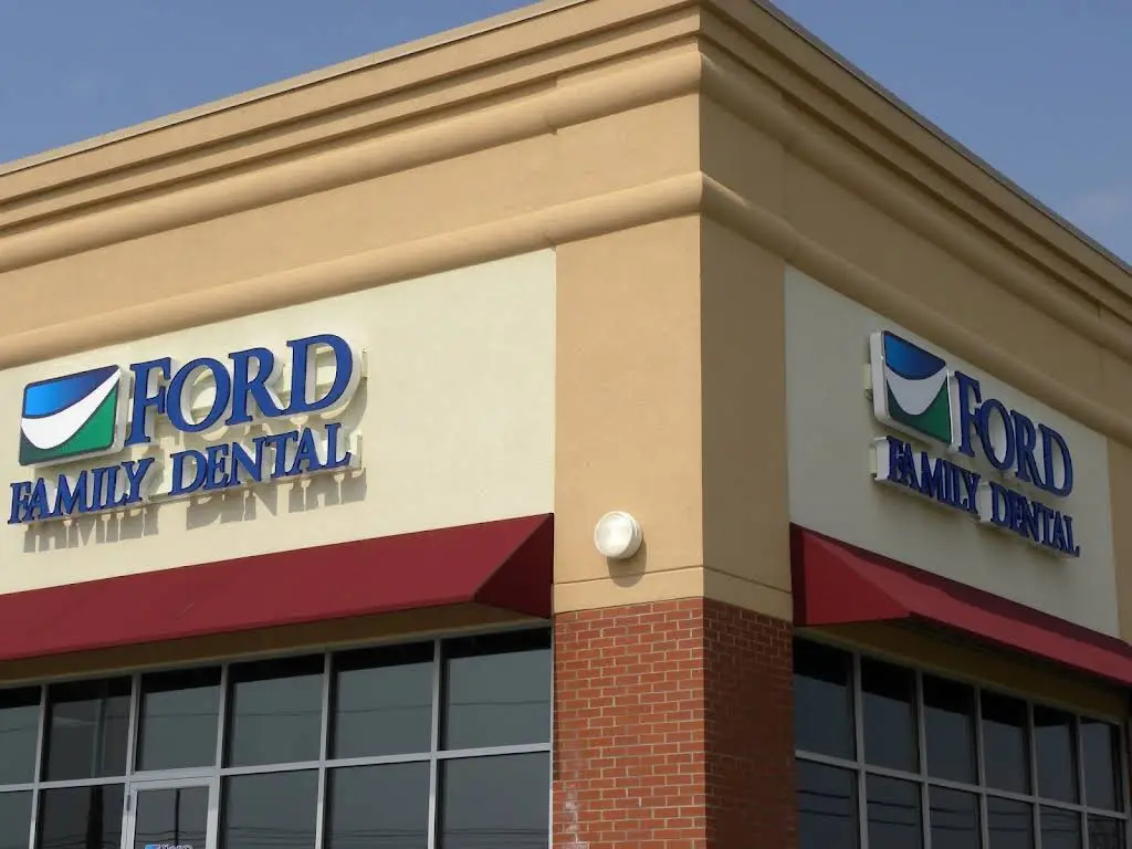 Ford Family Dental - Professional dental clinic exterior with modern facilities