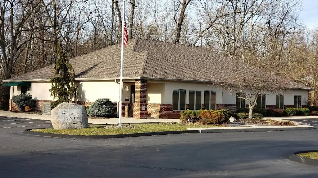 Dubos & Stewart General Dentistry - Professional dental clinic exterior with modern facilities