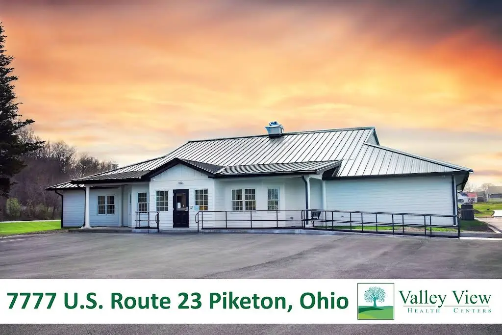 Valley View Health Center - Piketon - Professional dental clinic exterior with modern facilities