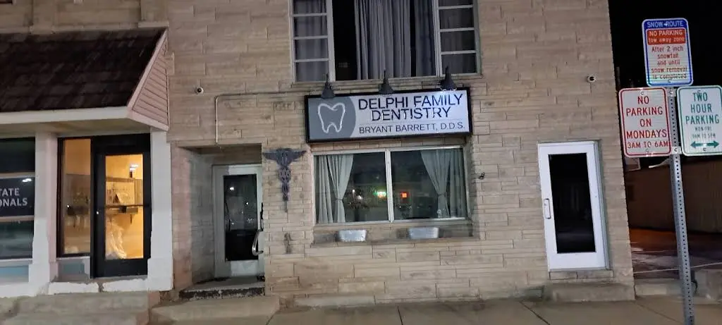 Delphi Family Dentistry: Bryant Barrett, D.D.S. - Professional dental clinic exterior with modern facilities