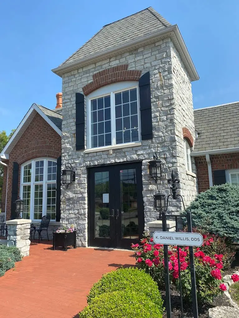 Gallia Family Dental - Professional dental clinic exterior with modern facilities
