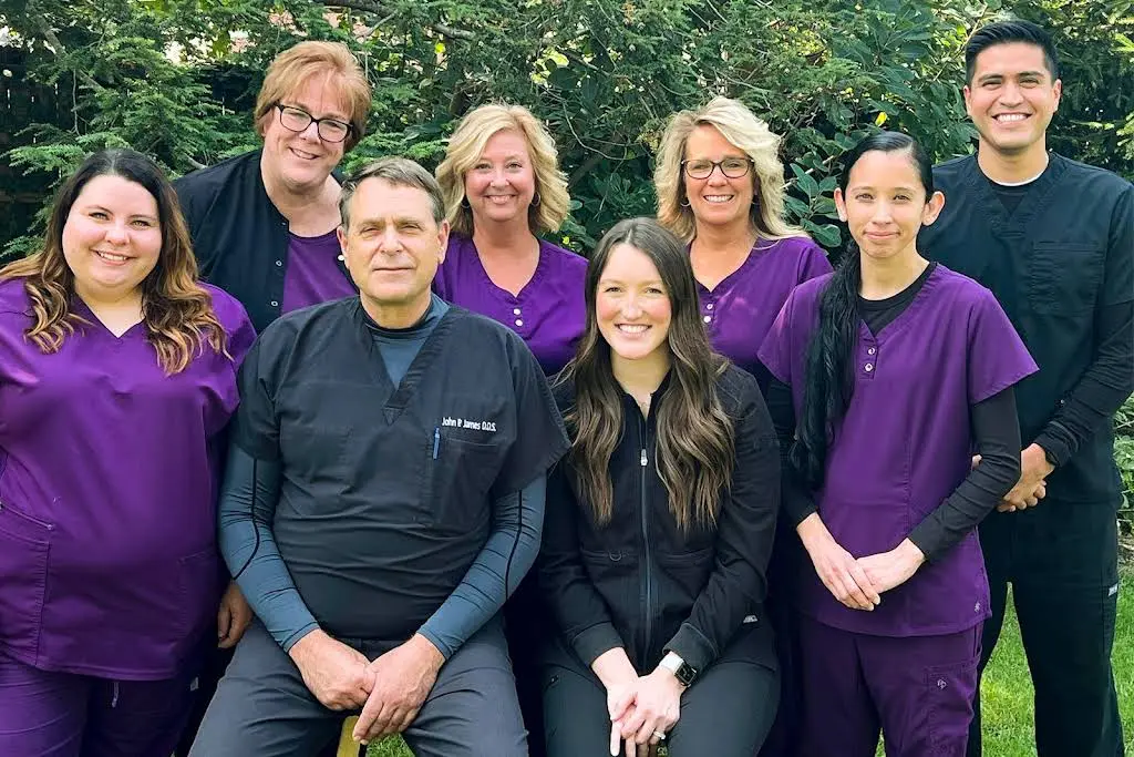 Klondike Dental Care - Professional dental clinic exterior with modern facilities