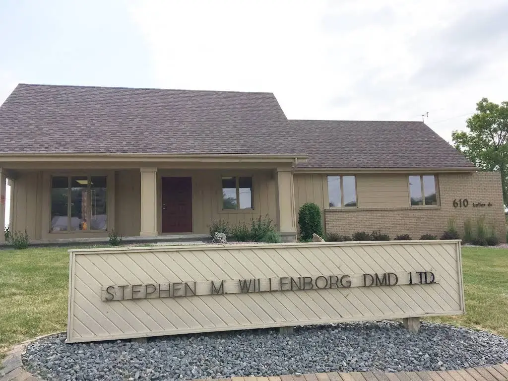 Willenborg Dental - Professional dental clinic exterior with modern facilities
