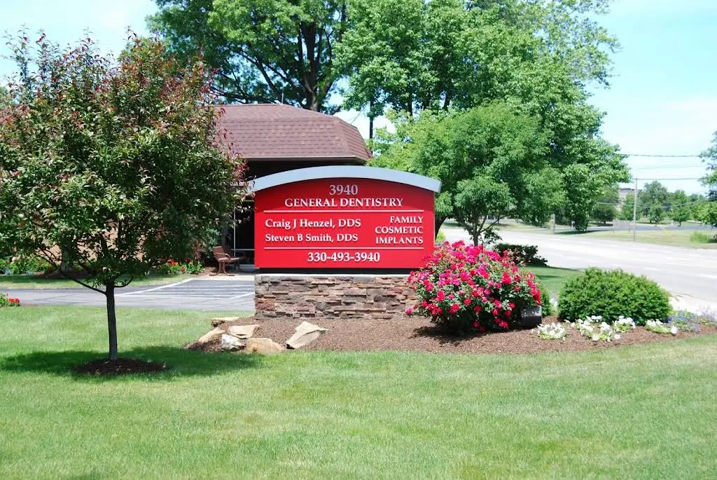 Drs. Henzel and Smith, Inc. - Professional dental clinic exterior with modern facilities