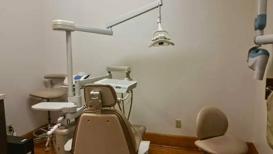 Onarga Family Smiles - Professional dental clinic exterior with modern facilities